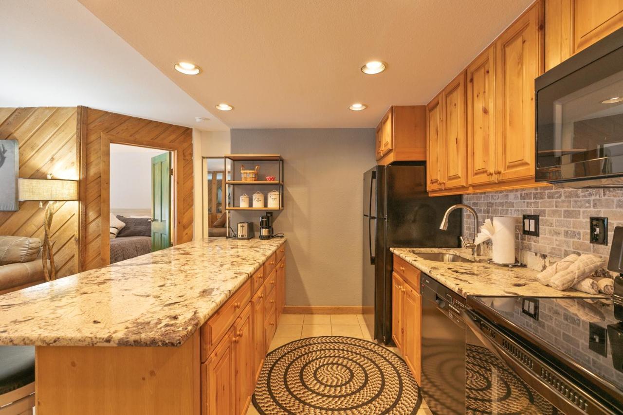 Trails End Starry Night Condo - Downtown Breck, Ski In-Out Breckenridge Esterno foto
