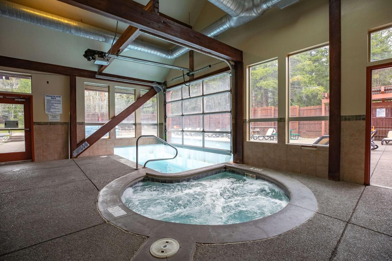 Trails End Starry Night Condo - Downtown Breck, Ski In-Out Breckenridge Esterno foto