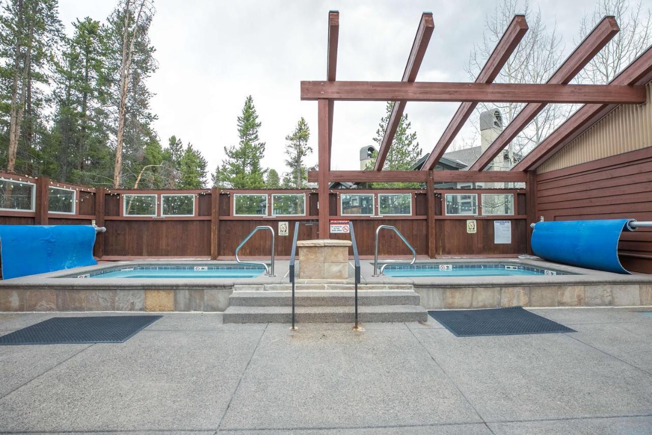 Trails End Starry Night Condo - Downtown Breck, Ski In-Out Breckenridge Esterno foto